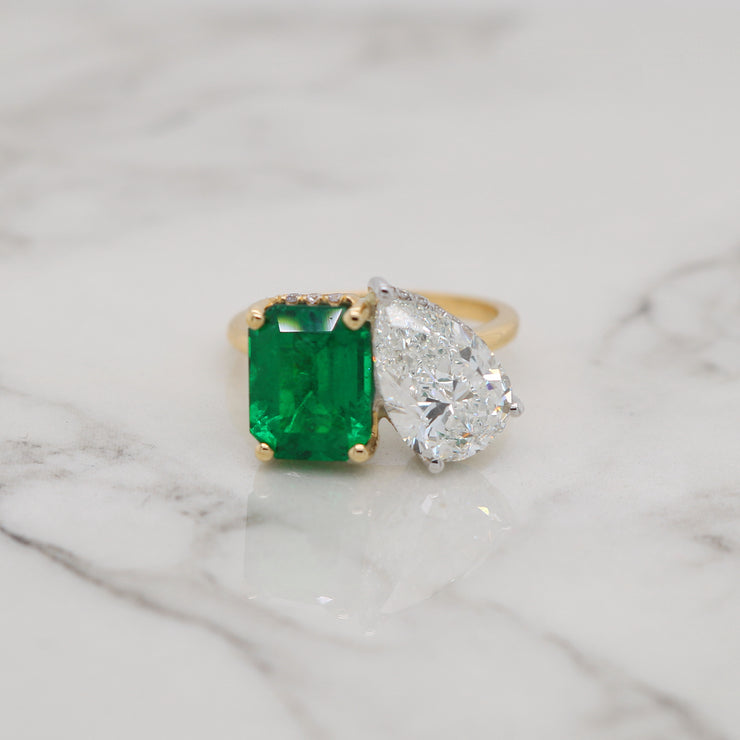 Toi Et Moi - Emerald and Pear Diamond